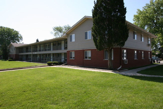 Victory Court Apartments