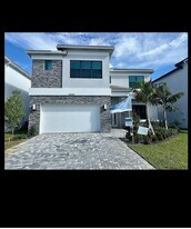 20440 Fair Oak Ln in Estero, FL - Building Photo