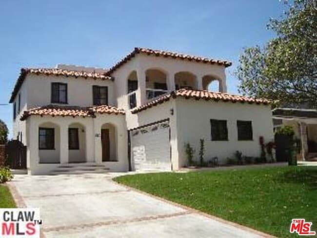 7917 Westlawn Ave in Los Angeles, CA - Building Photo - Building Photo