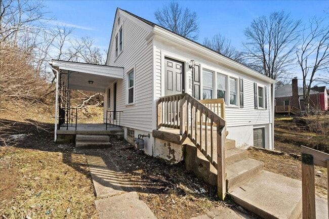 3068 Worthington Ave in Cincinnati, OH - Building Photo - Building Photo