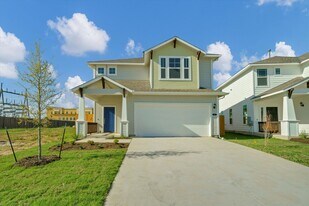235 Trailside Ln in Bastrop, TX - Building Photo