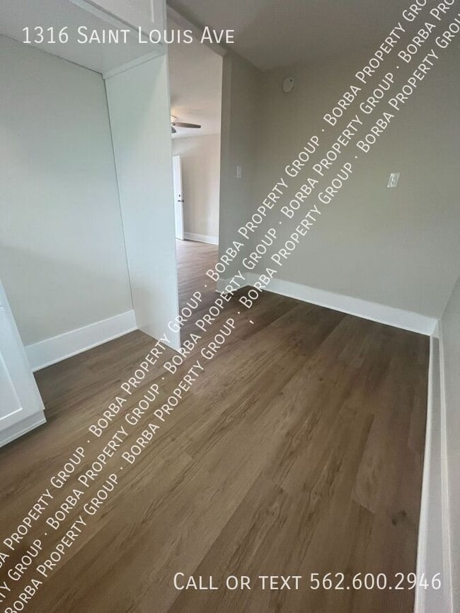 1316 St Louis Ave in Long Beach, CA - Building Photo - Building Photo