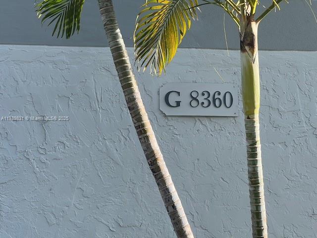 8360 Sands Point Blvd in Tamarac, FL - Building Photo - Building Photo