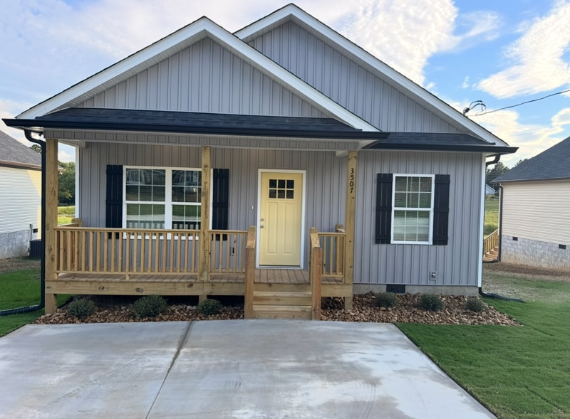 3507 Reed Rd in Tunnel Hill, GA - Building Photo