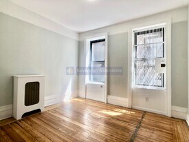 182 Claremont Ave, Unit 3 in New York, NY - Building Photo