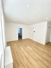 6 Larsen St in Norwalk, CT - Building Photo - Building Photo