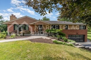 13140 S 86th Ave in Palos Park, IL - Building Photo