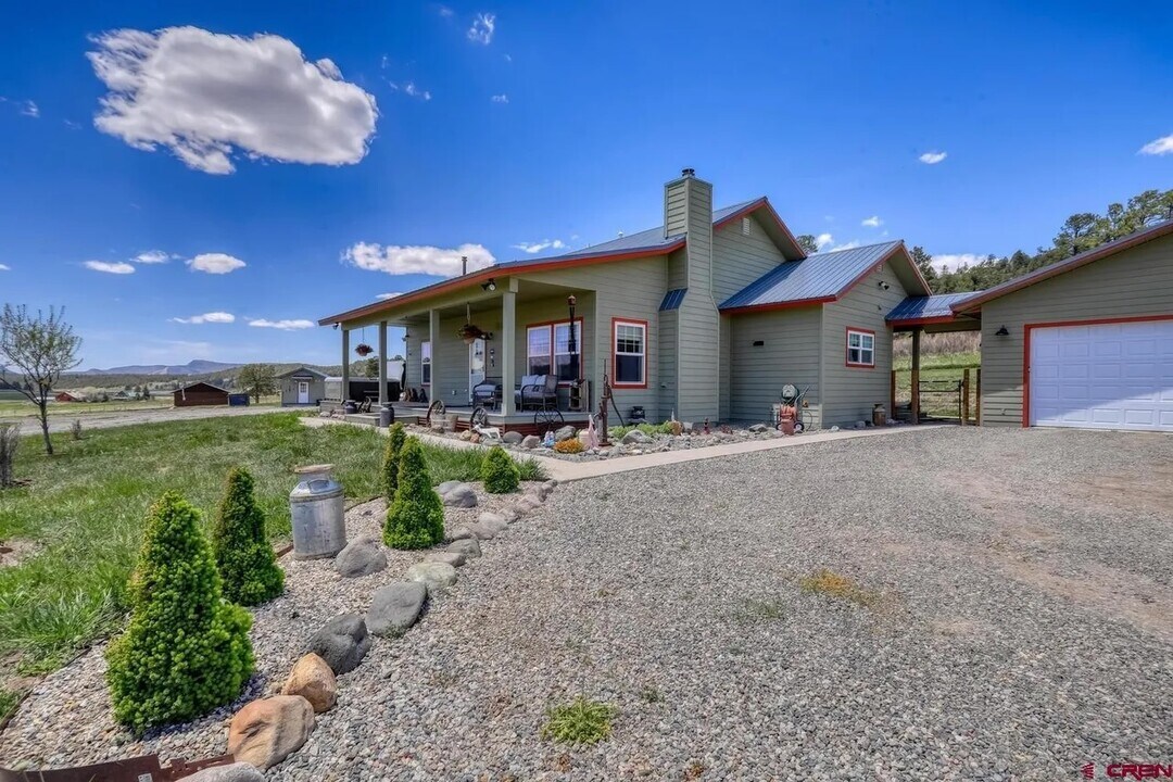 420 Ponderosa Dr in Pagosa Springs, CO - Building Photo