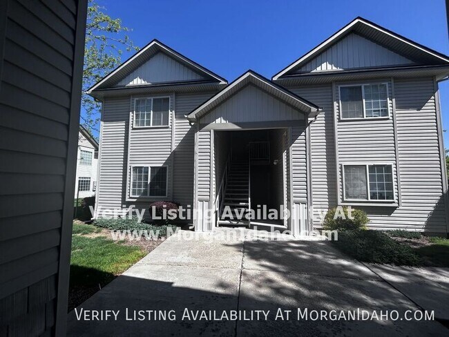 property at 217 N Avenger Ln
