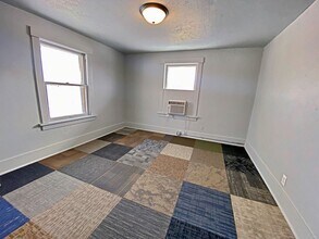 3915 N 23rd St in Omaha, NE - Building Photo - Building Photo