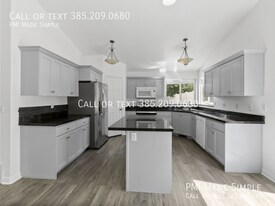 3464 W Plymouth Rock Cv in Lehi, UT - Building Photo