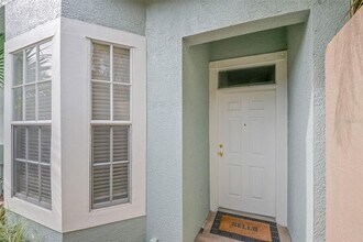 1644 Arabian Ln in Palm Harbor, FL - Building Photo - Building Photo