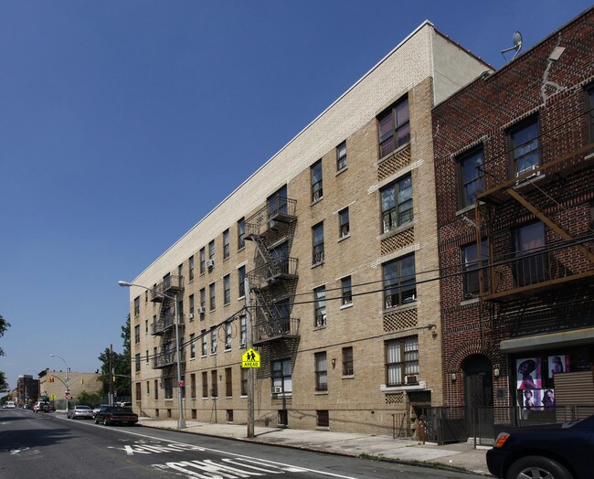 1939 Park Pl in Brooklyn, NY - Foto de edificio - Building Photo