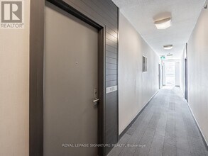 21-1021 Nelson St in Toronto, ON - Building Photo - Building Photo