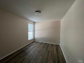 410 Deborah Ln in Pensacola, FL - Building Photo - Building Photo