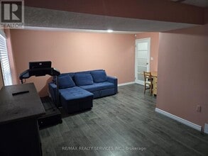 54 Green Valley Dr in Kitchener, ON - Building Photo - Building Photo