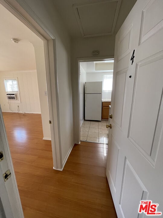 14721 Sylvan St in Los Angeles, CA - Building Photo - Building Photo