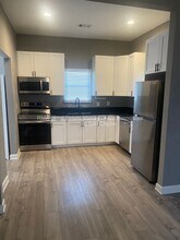 609 N Hill St in Griffin, GA - Building Photo - Building Photo