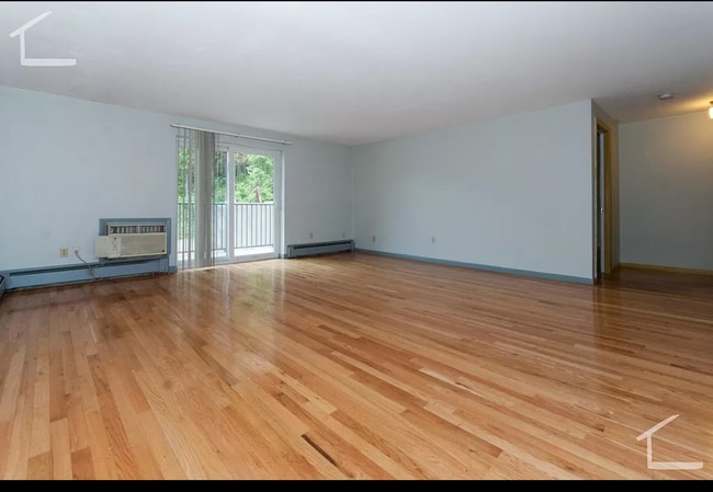 121 Tremont St, Unit B3 in Boston, MA - Foto de edificio - Building Photo