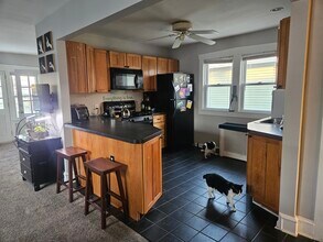 20 E Coulter Ave, Unit Upstairs Apartment in Collingswood, NJ - Building Photo - Building Photo