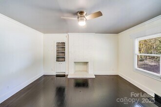 5311 Princess St, Unit 3A in Charlotte, NC - Building Photo - Building Photo