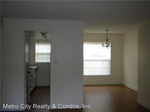 726 Edgewater Dr in Orlando, FL - Building Photo - Building Photo