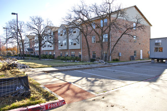 Blessing Court in Bedford, TX - Building Photo - Building Photo