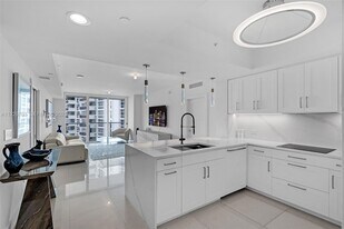 2831 N Ocean Blvd, Unit 602N in Fort Lauderdale, FL - Building Photo