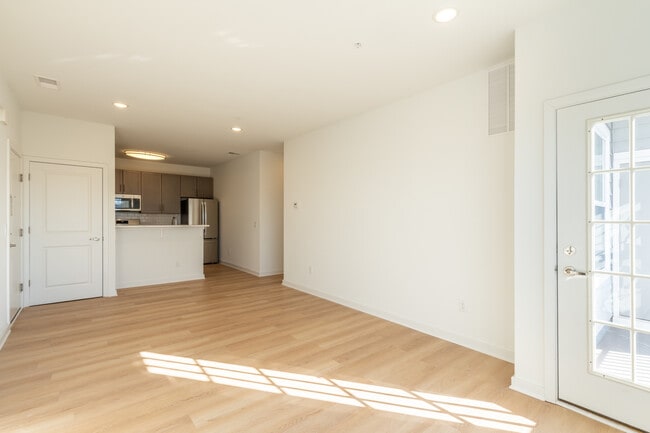 Rivendell Meadows in Piscataway, NJ - Foto de edificio - Interior Photo