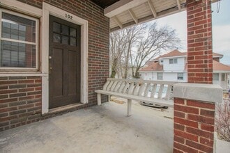 1111 E Walnut St in Columbia, MO - Building Photo - Building Photo