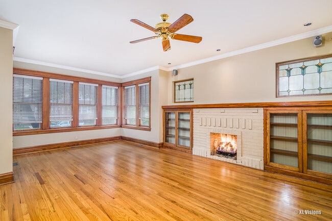 3826 N Monticello Ave in Chicago, IL - Building Photo - Building Photo