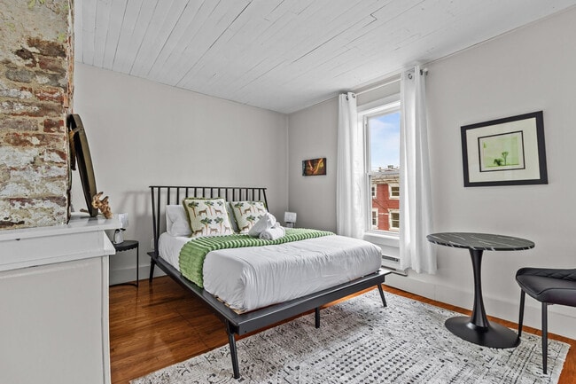 3 Bond St, Unit SI FL3-ID1438820P in St John's, NL - Building Photo - Building Photo