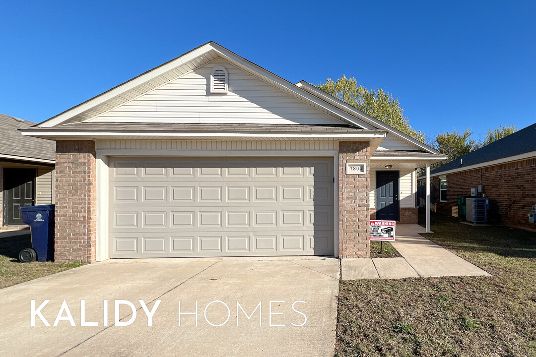 7804 Bennie Terrace in Oklahoma City, OK - Building Photo