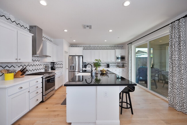 12744 La Granada Wy in Rancho Cordova, CA - Building Photo - Building Photo