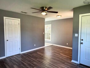2949 Cunningham Dr in Wichita Falls, TX - Building Photo - Building Photo