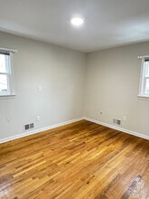 2 Andrew Ct, Unit 1 in Bloomfield, NJ - Foto de edificio - Building Photo