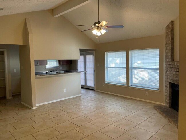 11019 Shadowfield Dr photo'