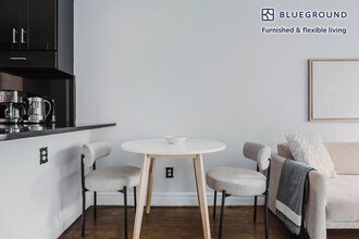 290 W 12th St in New York, NY - Building Photo - Building Photo