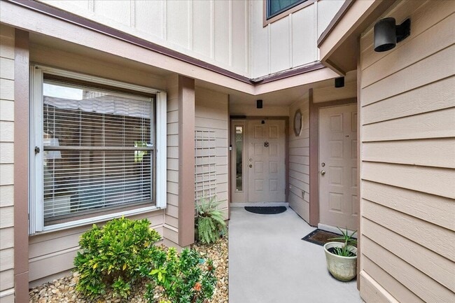 400 Crosswinds Dr in Greenacres, FL - Foto de edificio - Building Photo