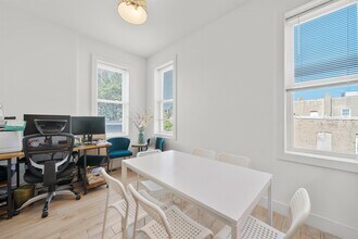 409 Broadway in Bayonne, NJ - Building Photo - Building Photo