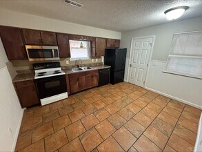 923 Ely Rd in Chattanooga, TN - Building Photo - Building Photo