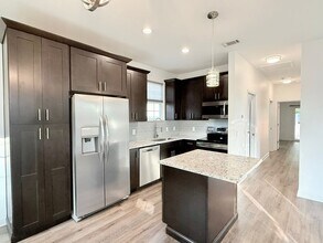 500 N D St in Pensacola, FL - Building Photo - Building Photo