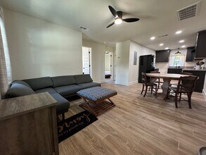 320 S K St, Unit B in Pensacola, FL - Building Photo - Building Photo