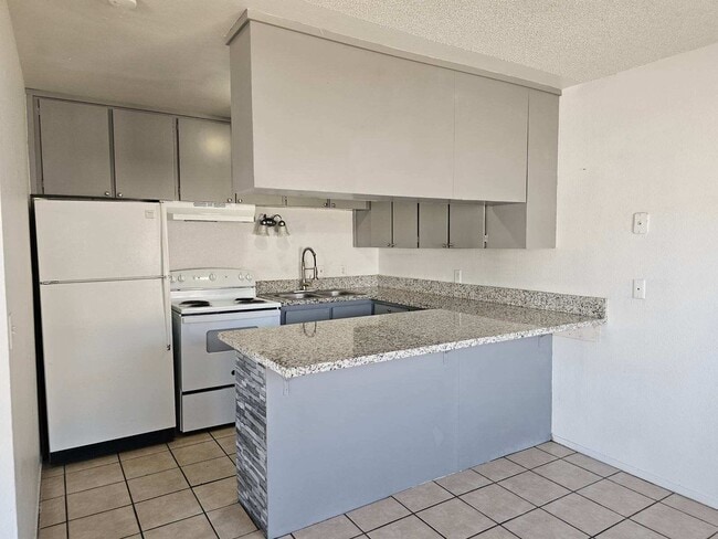 2428 Statz St, Unit Statz B