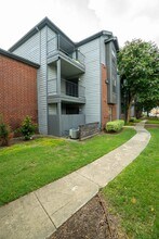 1400 Clarewood Dr in San Marcos, TX - Building Photo - Building Photo