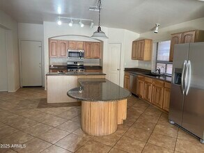 29062 N Mountain View Rd in San Tan Valley, AZ - Building Photo - Building Photo