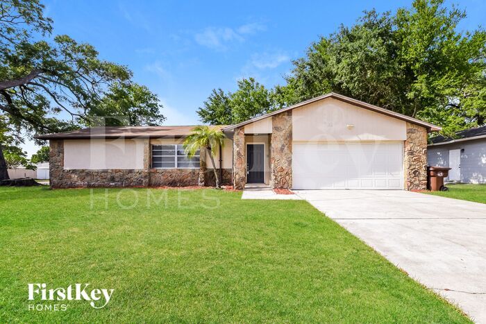 1701 Freeman Dr in Kissimmee, FL - Building Photo