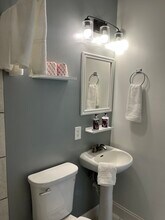 1832 Gilmartin St in Flint, MI - Building Photo - Building Photo