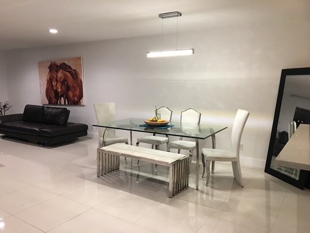 3553 Estepona Ave in Doral, FL - Building Photo - Building Photo