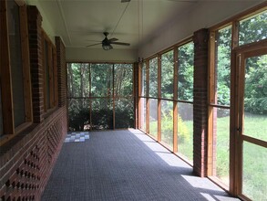 34 Creek Dr in Montgomery, AL - Foto de edificio - Building Photo